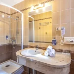 anna-hotel-matrafured-csaladi-ket-legteru-szoba-6